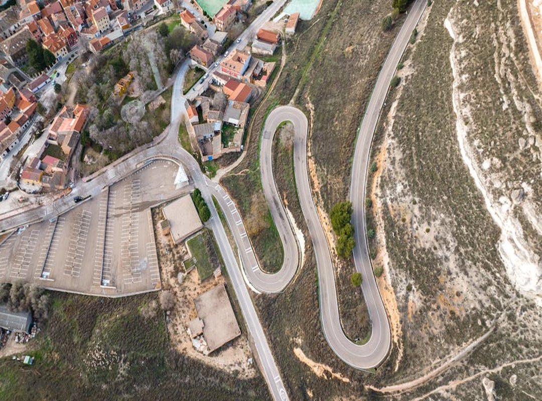 Descarga Gratis: Portadas Minimalistas y Modernas para Tu Plan